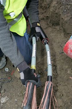 Arc Flash Clothing - Live Cable Jointing
